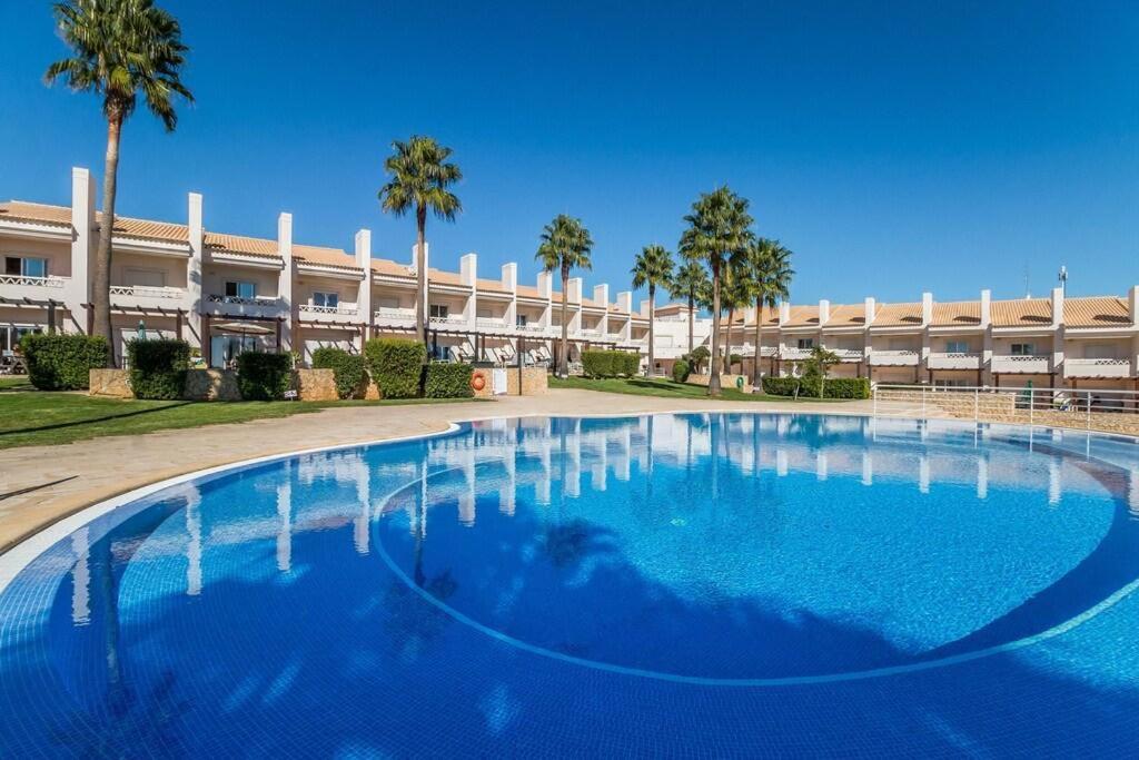 Fantastic Townhouse With Pool And Sea Views Villa Albufeira Ngoại thất bức ảnh