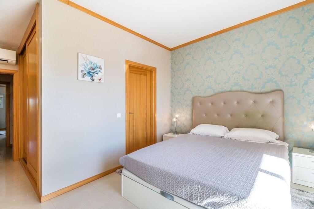 Fantastic Townhouse With Pool And Sea Views Villa Albufeira Ngoại thất bức ảnh