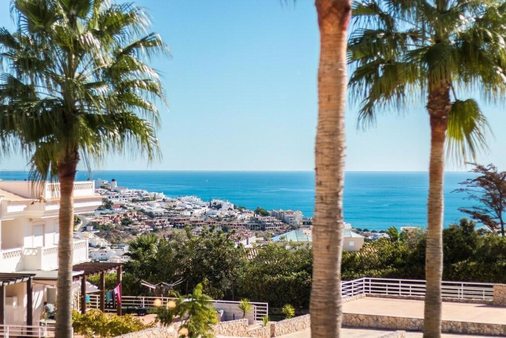 Fantastic Townhouse With Pool And Sea Views Villa Albufeira Ngoại thất bức ảnh